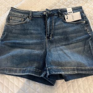 New Judy blue shorts size 1X